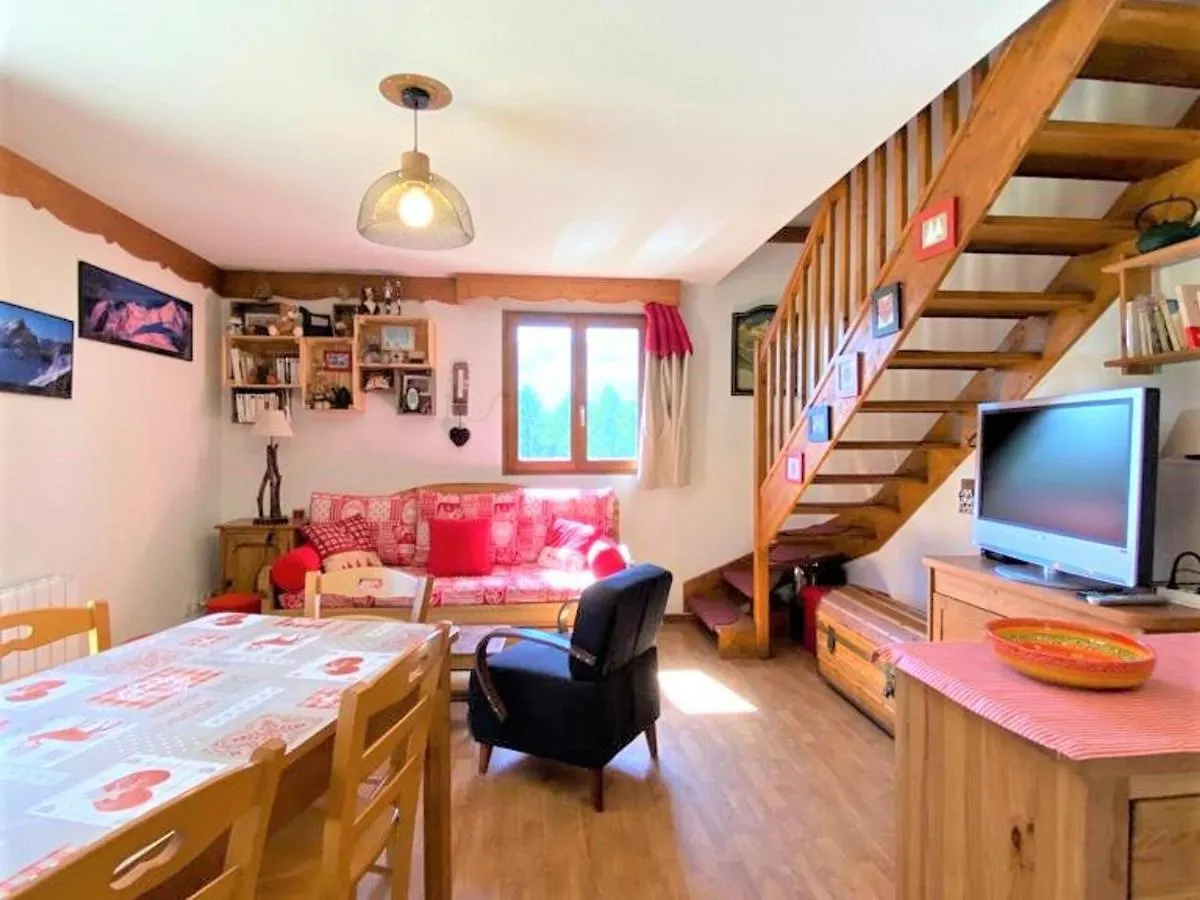 Chalet Mitoyen 3 Pieces Avec Local Ski Et Parking Gratuit - Fr-1-504-3 Le Devoluy